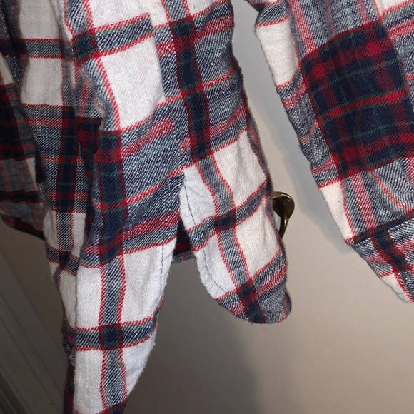 🦋 American Eagle Button Down - Picture 6 of 8